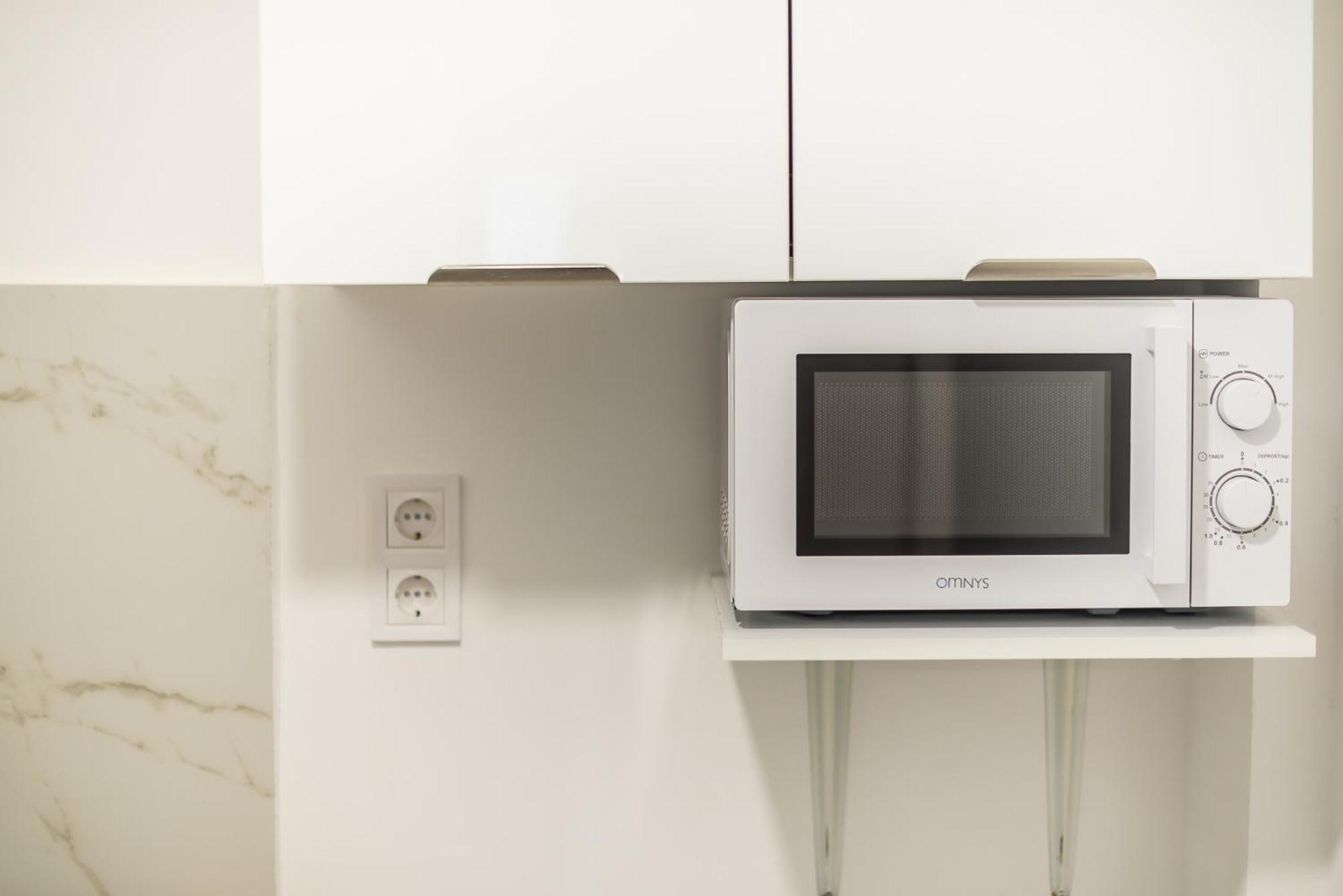 Stylish Luxury Apartment At Ampelokipi Metro Station Atene Esterno foto
