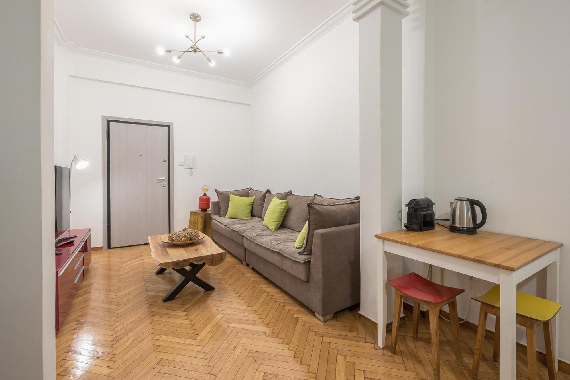 Stylish Luxury Apartment At Ampelokipi Metro Station Atene Esterno foto