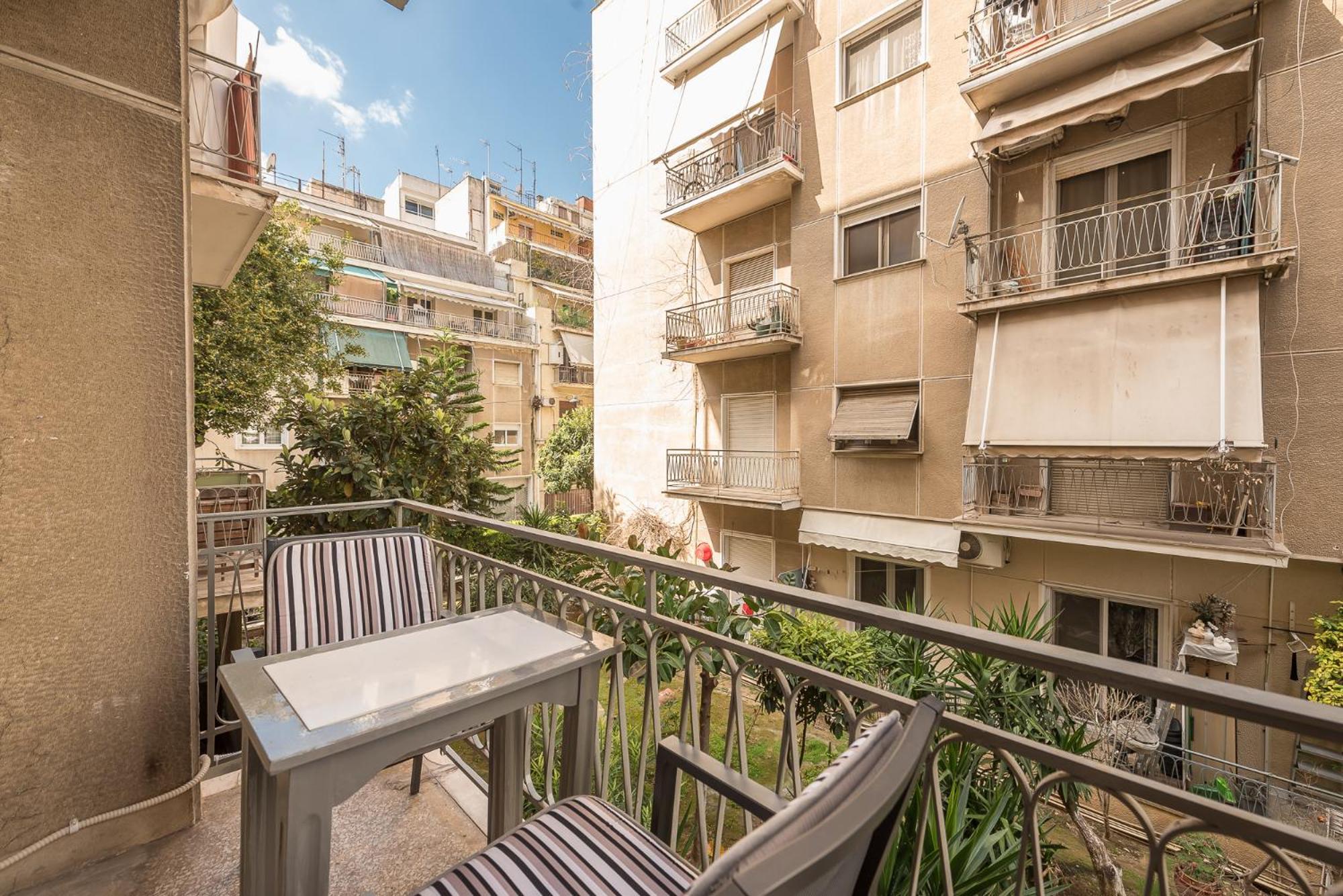 Stylish Luxury Apartment At Ampelokipi Metro Station Atene Esterno foto